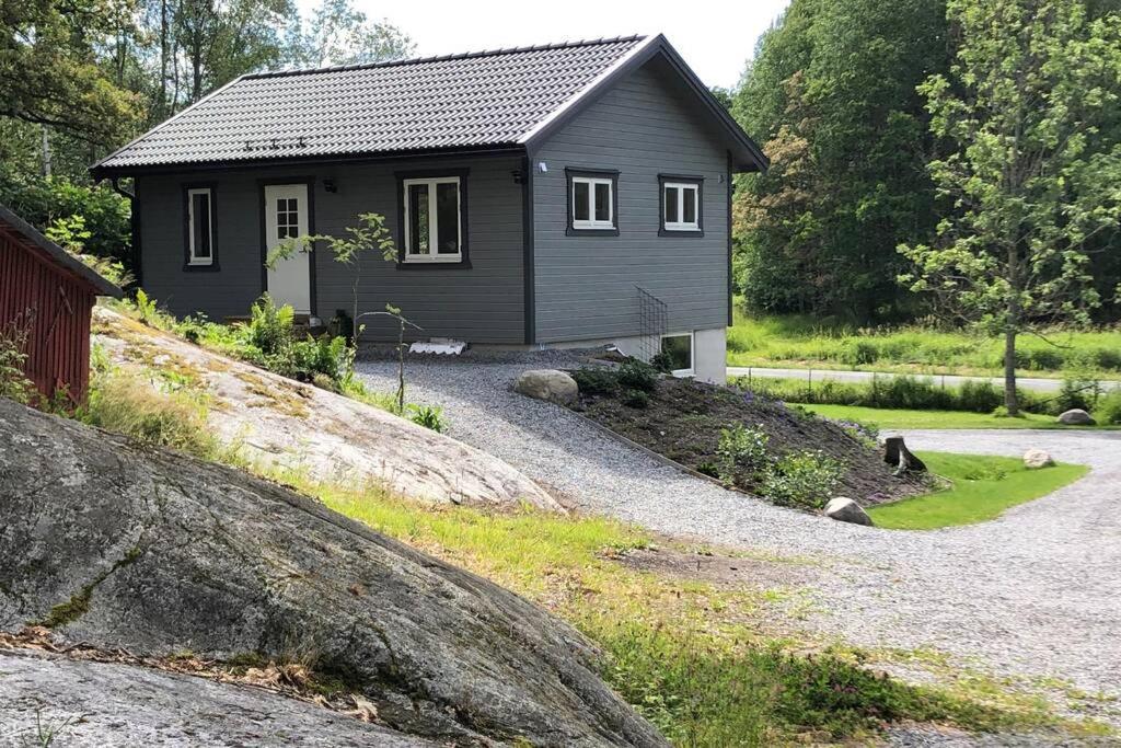 Cottage Perfect For Short Time Rent グスタフスベリ エクステリア 写真